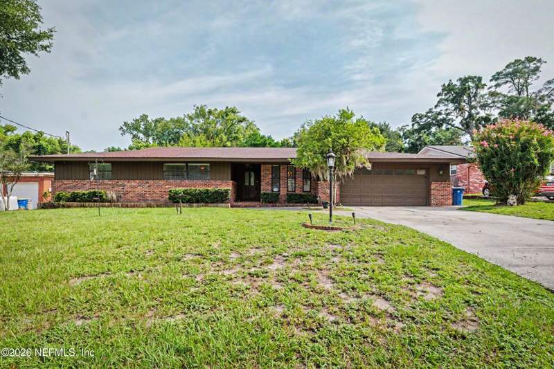 4 bedroom Single Family Residence at 5325 Santa Rosa Way, Monterey, Jacksonville — photo 2