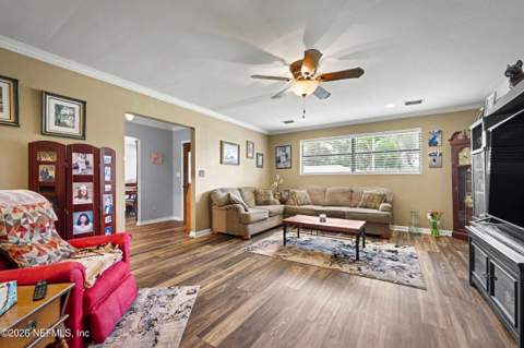 5325 Santa Rosa Way, Jacksonville FL - photo 9 of 46