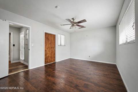5325 Santa Rosa Way, Jacksonville FL - photo 23 of 46