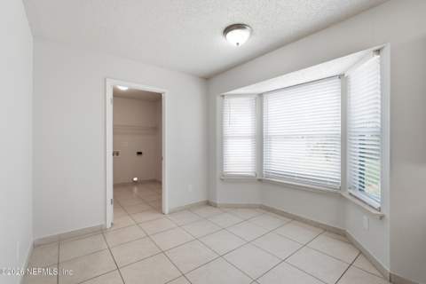 10330 Elderberry Drive, Jacksonville FL - photo 13 of 27
