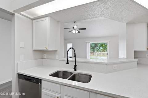 2133 Mesa Grande Lane, Jacksonville FL - photo 12 of 25