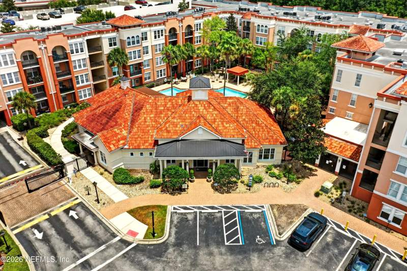 2 bedroom Condominium at 10435 Midtown Parkway #135, Esplanade At Town Center, Jacksonville — photo 2