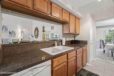 1824 Daytona Lane, Jacksonville FL - photo 12 of 42