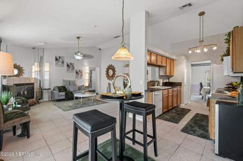 1824 Daytona Lane, Jacksonville FL - photo 14 of 42