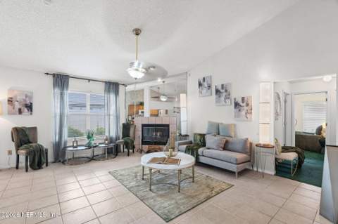 1824 Daytona Lane, Jacksonville FL - photo 18 of 42