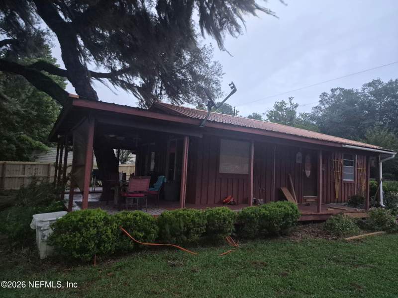 2 bedroom Single Family Residence at 172 Silver Lake Drive, Silver Lake Estates, Interlachen — photo 5
