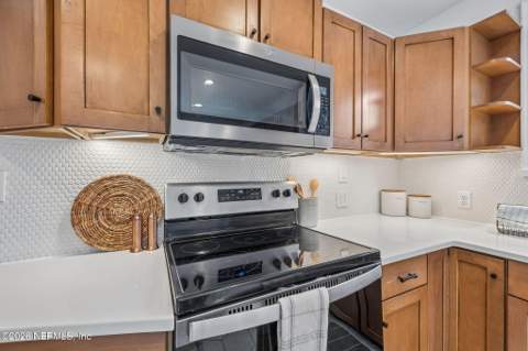1275 Monterey Street, Jacksonville FL - photo 17 of 56