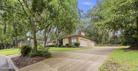 11634 Hidden Hills Drive, Jacksonville FL - photo 6 of 53