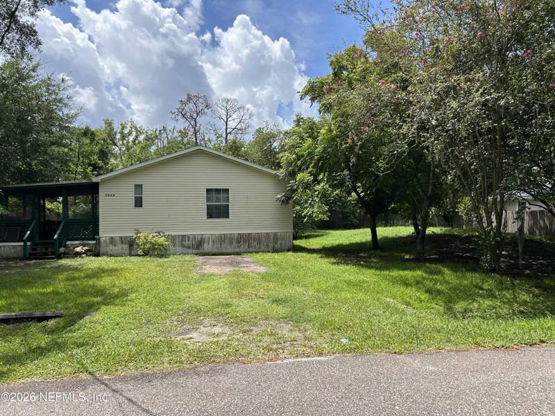 3 bedroom Single Family Residence at 5520 LEAMING Avenue, Edgewood, Jacksonville — photo 2