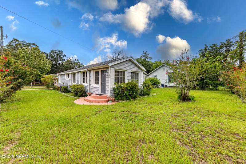 2 bedroom Single Family Residence at 9625 CAMPUS Avenue, River Hills Park, Jacksonville — photo 1