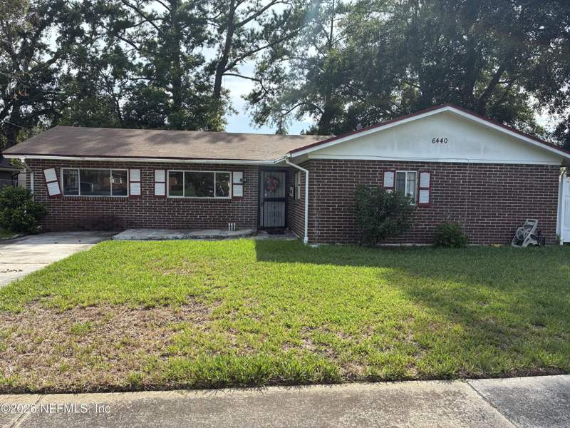 3 bedroom Single Family Residence at 6440 MANHATTAN Drive, Lincoln Estates, Jacksonville — photo 1