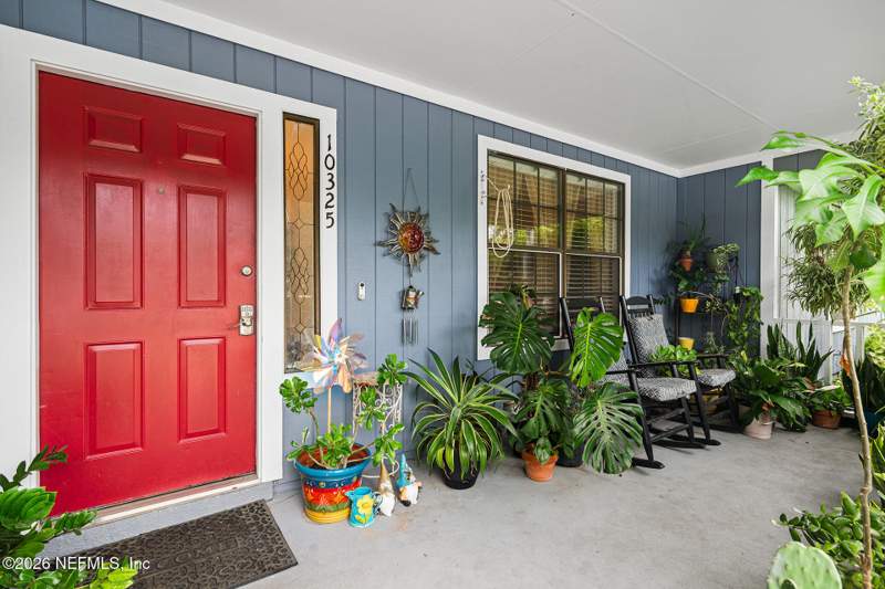 4 bedroom Single Family Residence at 10325 WALNUT Bend, Walnut Bend, Jacksonville — photo 4