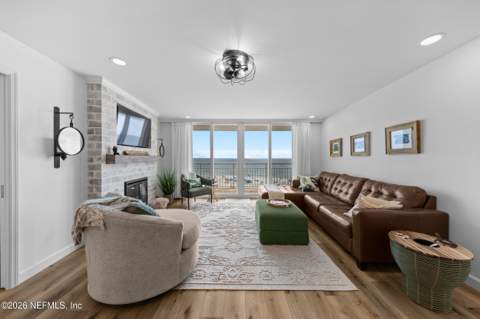 1601 Ocean Drive #403, Jacksonville Beach FL - photo 14 of 68
