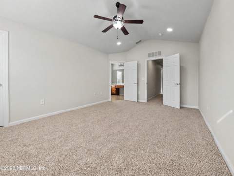 6908 ROUNDLEAF Drive, Jacksonville FL - photo 19 of 41