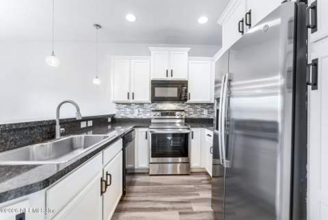 3073 ZEYNO Drive, Middleburg FL - photo 18 of 48