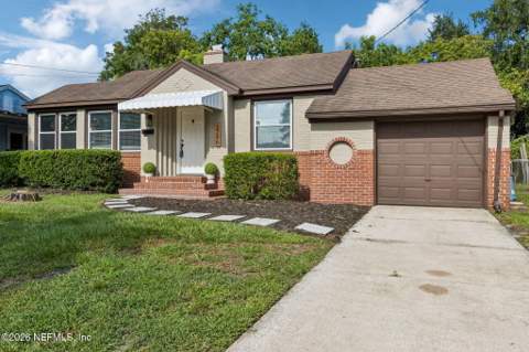 2246 Redfern Road, Jacksonville FL - photo 6 of 46