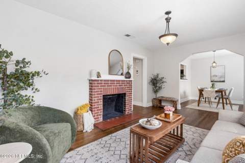 2246 Redfern Road, Jacksonville FL - photo 12 of 46