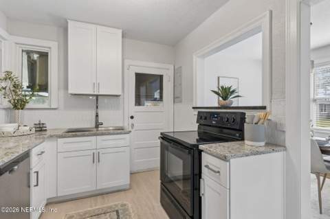 2246 Redfern Road, Jacksonville FL - photo 24 of 46