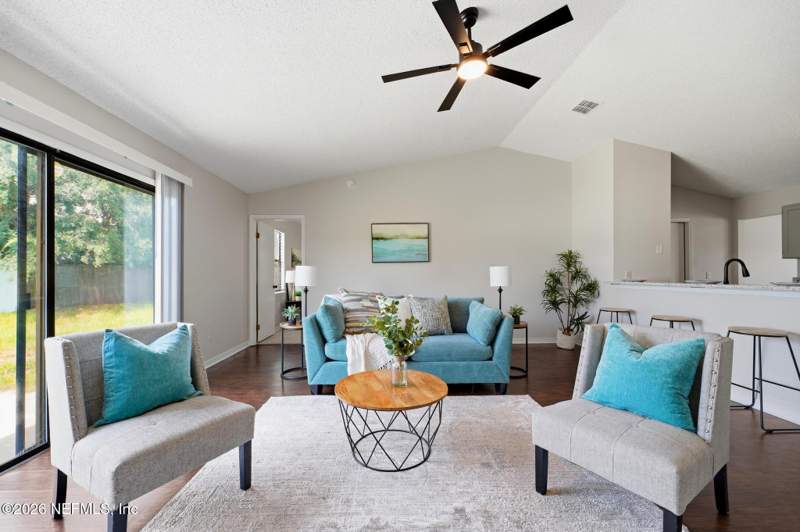 4 bedroom Single Family Residence at 9739 VILLIERS Drive, Crystal Springs, Jacksonville — photo 5