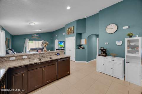 3233 Hidden Meadows Court, Green Cove Springs FL - photo 17 of 66