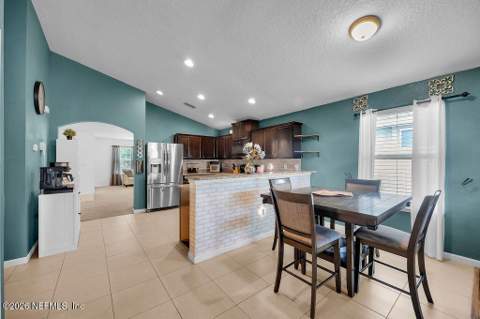 3233 Hidden Meadows Court, Green Cove Springs FL - photo 13 of 66