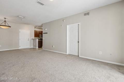 4917 KEY LIME Drive #202, Jacksonville FL - photo 15 of 66