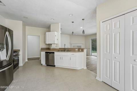 3307 INTERNATIONAL VILLAGE Court, Jacksonville FL - photo 11 of 36