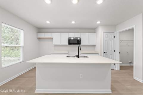 6647 Hughes Street, Jacksonville FL - photo 6 of 23