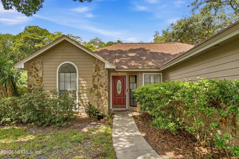 3 bedroom Single Family Residence at 1586 CRABAPPLE COVE Court, River Point, Jacksonville — photo 2