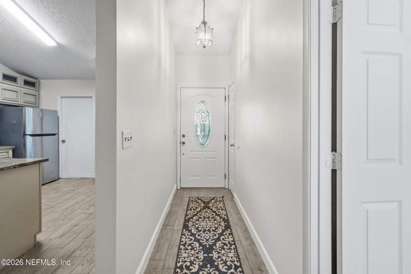 3 bedroom Single Family Residence at 1586 CRABAPPLE COVE Court, River Point, Jacksonville — photo 4