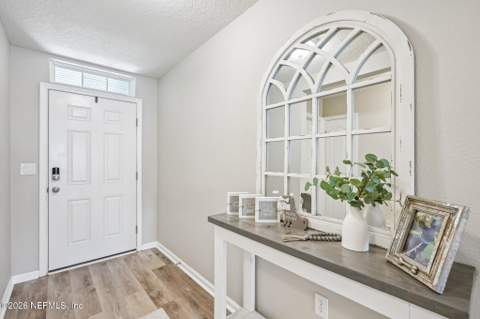 2366 Evening Oaks Lane, Green Cove Springs FL - photo 8 of 36
