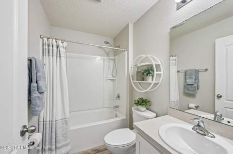 2366 Evening Oaks Lane, Green Cove Springs FL - photo 23 of 36