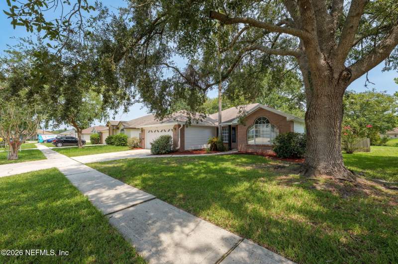 3 bedroom Single Family Residence at 9055 BRIDGECREEK Drive, Argyle Forest, Jacksonville — photo 4