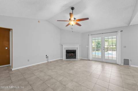 9055 BRIDGECREEK Drive, Jacksonville FL - photo 17 of 39