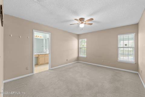 9055 BRIDGECREEK Drive, Jacksonville FL - photo 19 of 39