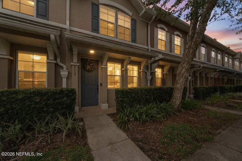 2 bedroom Townhouse at 6152 High Tide Boulevard, Sumerlin At Bartram, Jacksonville — photo 5