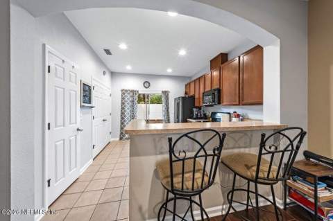 6152 High Tide Boulevard, Jacksonville FL - photo 13 of 35