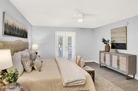 13715 Richmond Park Drive #702, Jacksonville FL - photo 13 of 30