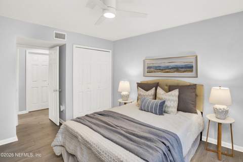 13715 Richmond Park Drive #702, Jacksonville FL - photo 20 of 30