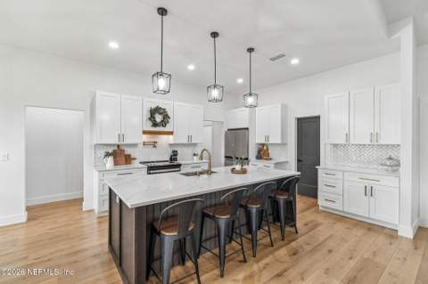 7948 Washington Avenue, Hastings FL - photo 10 of 61