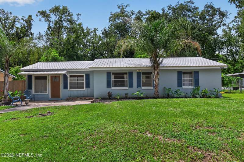 3 bedroom Single Family Residence at 4014 Hunter Circle, Hagans, Jacksonville — photo 2