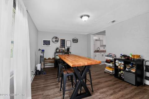 4014 Hunter Circle, Jacksonville FL - photo 13 of 29