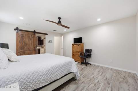 905 Middleridge Court, Orange Park FL - photo 16 of 38