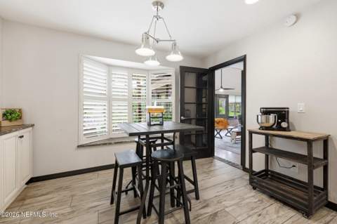 905 Middleridge Court, Orange Park FL - photo 9 of 38