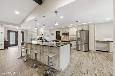 905 Middleridge Court, Orange Park FL - photo 8 of 38