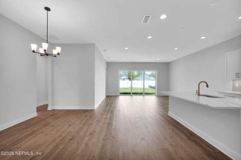 13053 Whispering Winds Drive, Jacksonville FL - photo 8 of 32