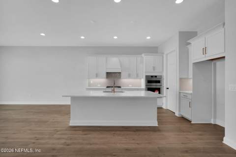 13053 Whispering Winds Drive, Jacksonville FL - photo 10 of 32