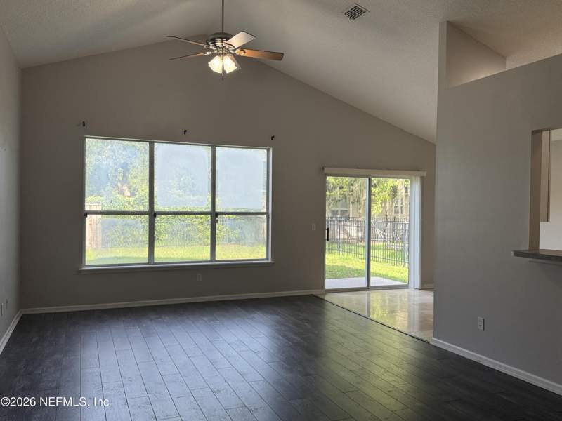 3 bedroom Single Family Residence at 1884 LAKE FOREST Lane, Brookstone, Fleming Island — photo 4