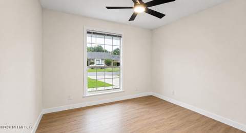 4341 Savannah Avenue, Jacksonville FL - photo 8 of 18