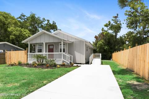 1204 North Street, Green Cove Springs FL - photo 6 of 24